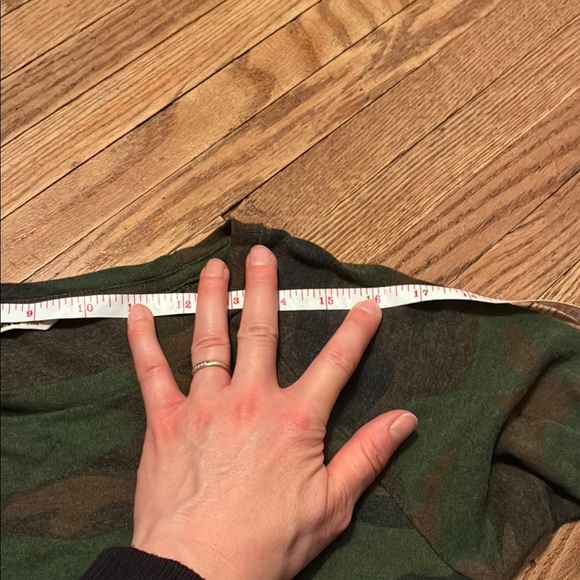 TNA Camouflage Long Sleeve Tee Green Brown - Picture 6 of 9